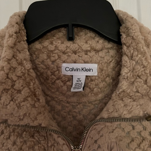 Calvin Klein beige zip up jacket with gold accents size medium - Picture 2 of 2